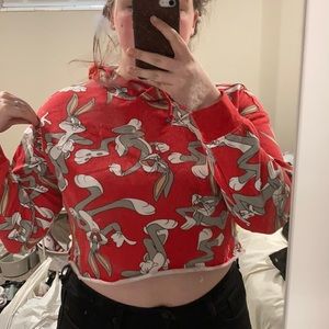 Cropped Buggs Bunny sweatshirt.